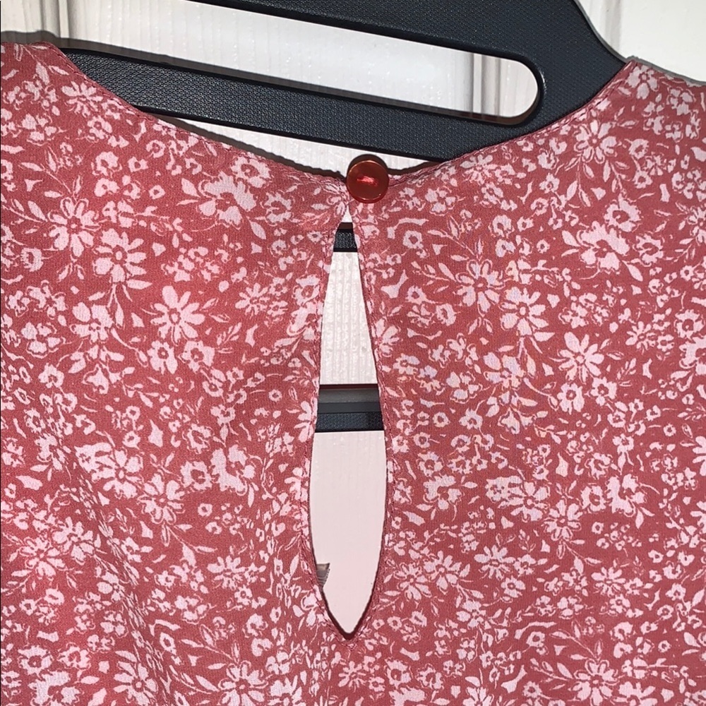 Floral V-Neck Red Dress - Picture 10 of 12